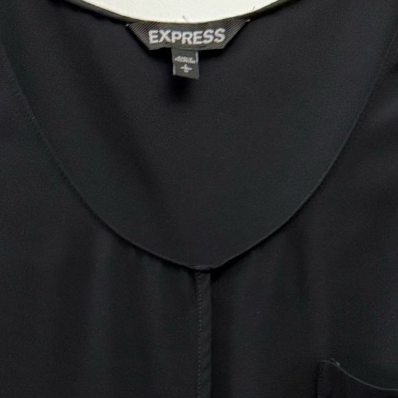Express Black Sleeveless Tunic - Picture 2 of 3